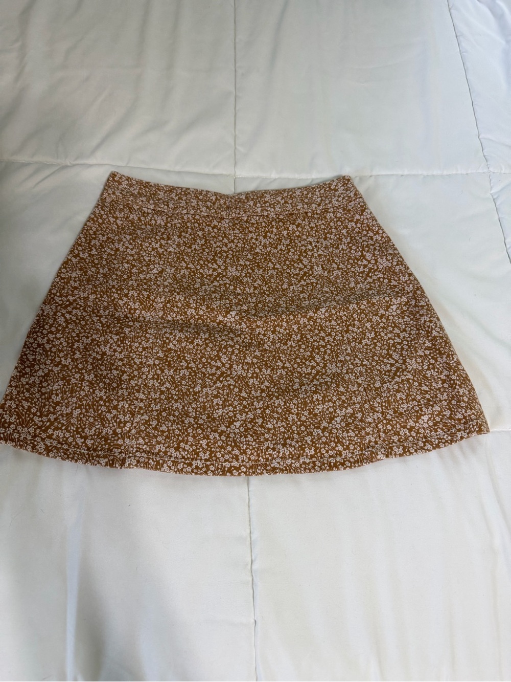 Kendall & Kylie Brown Floral Button-Front Skater Skirt - Picture 2 of 3